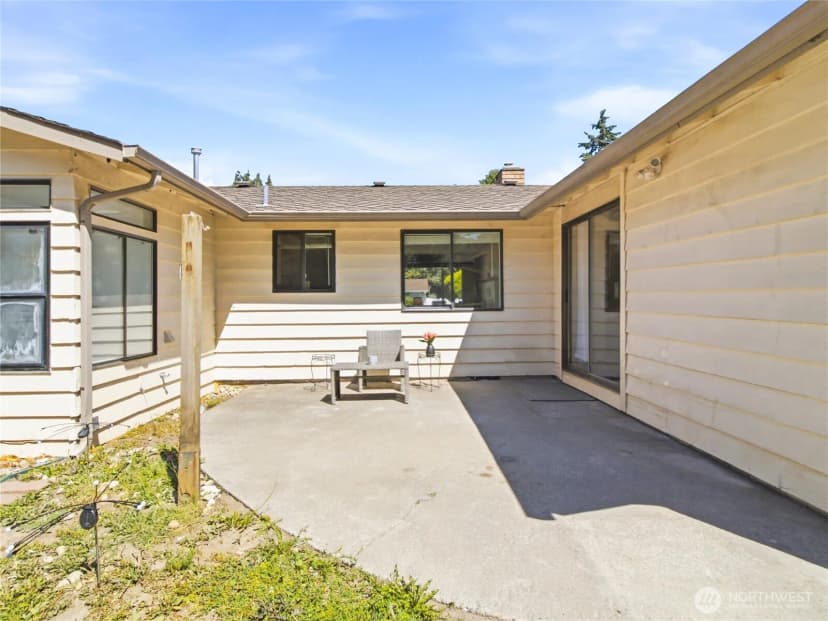 Property photo for 2449 Sw 328th Street, Federal Way photo 30