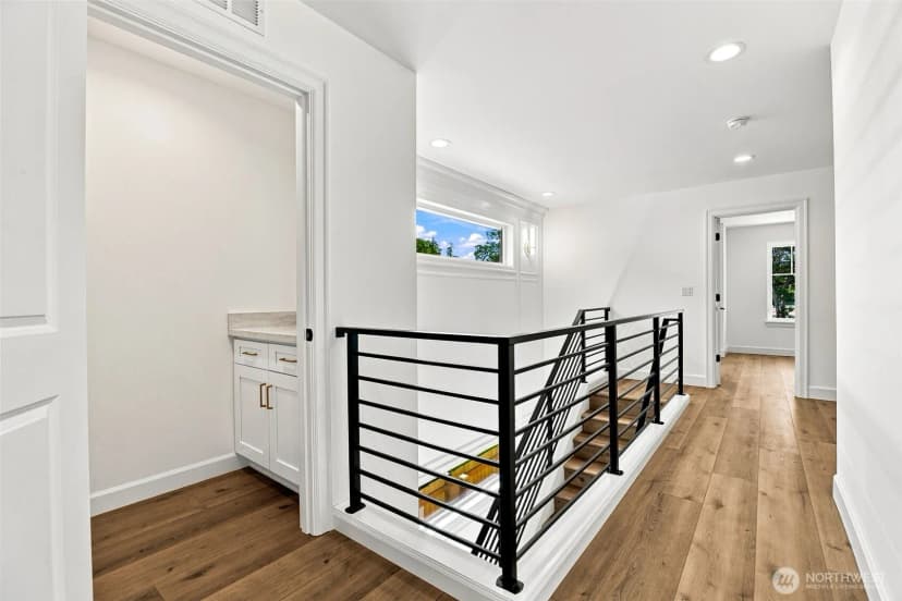 Property photo for 8823 121st Street Sw, Lakewood photo 19