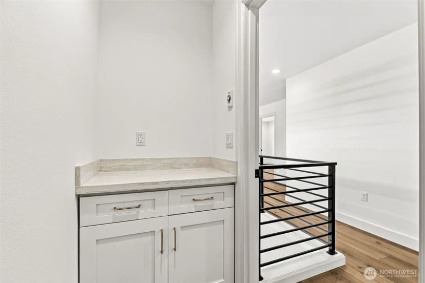 Property photo for 8823 121st Street Sw, Lakewood photo 17