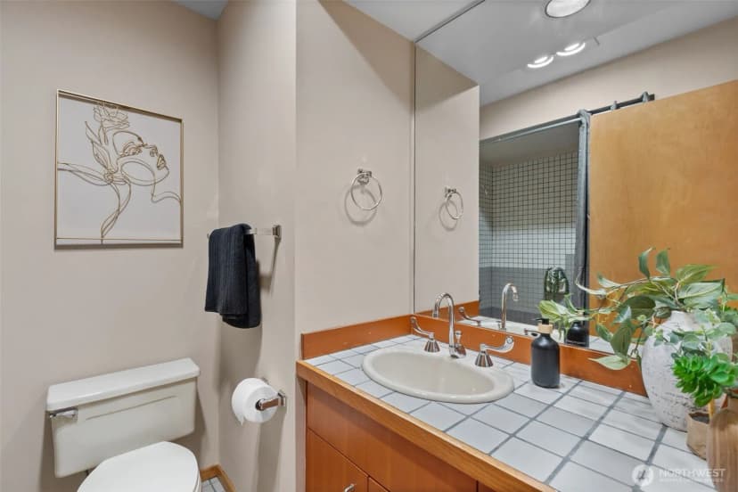 Property photo for 3200 Alki Avenue Sw #301, Seattle photo 20