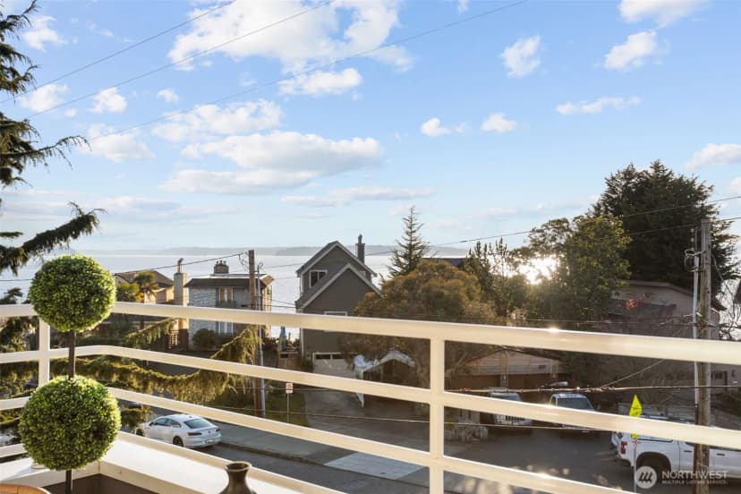 Property photo for 3200 Alki Avenue Sw #301, Seattle photo 24
