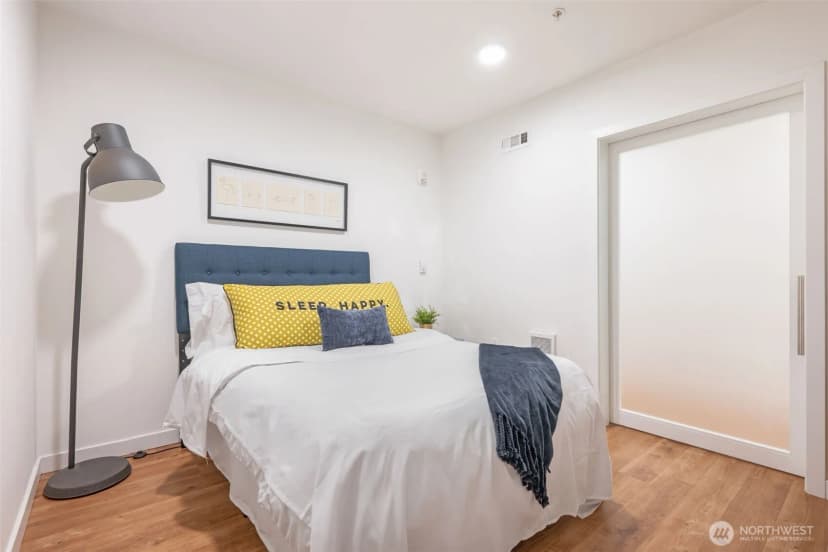 Property photo for 750 11th Avenue E #103, Seattle photo 12
