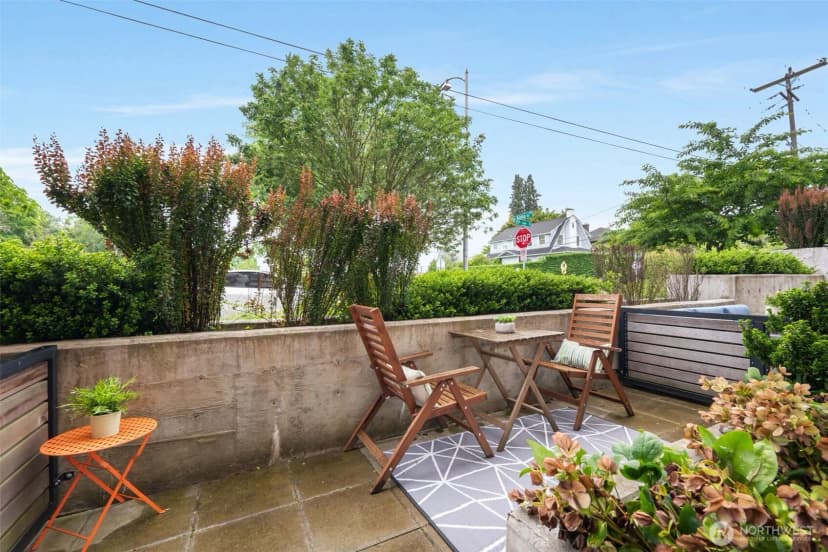 Property photo for 750 11th Avenue E #103, Seattle photo 9