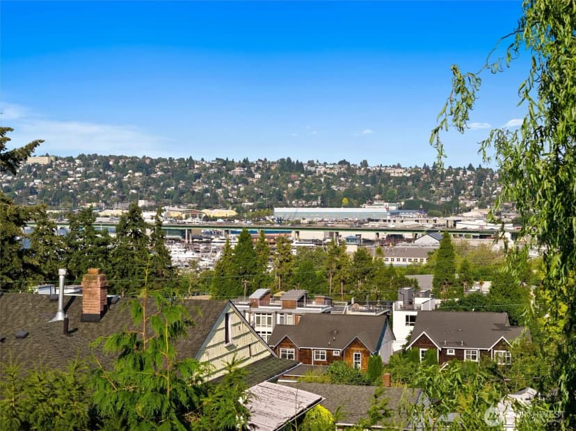 Property photo for 3802 25th Avenue W #4g, Seattle photo 15