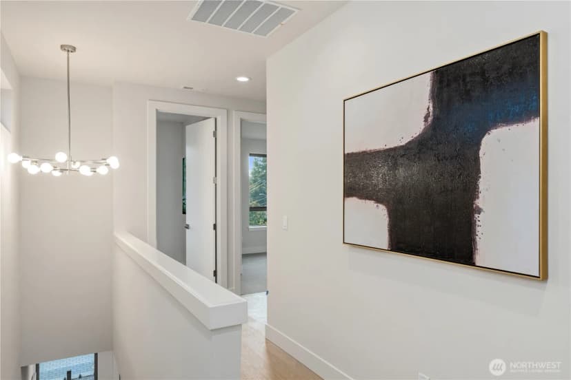 Property photo for 8229 Ne 128th Street, Kirkland photo 13