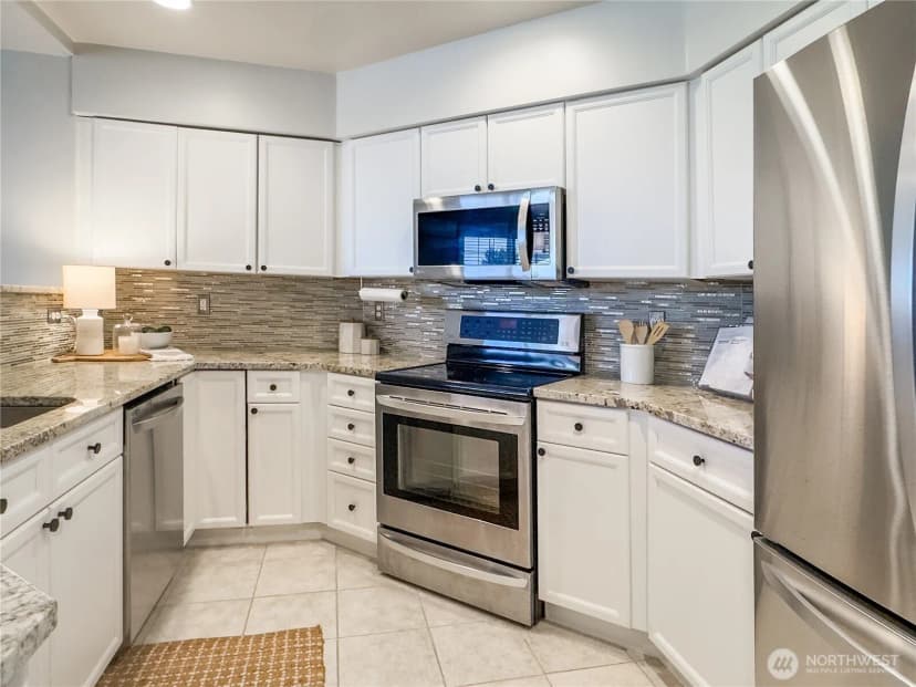 Property photo for 2220 132nd Avenue Se #a316, Bellevue photo 6
