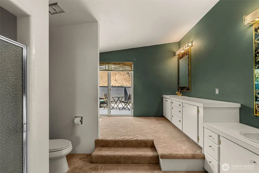 Property photo for 916 Skyline Place, Wenatchee photo 25