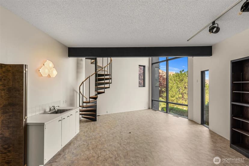 Property photo for 916 Skyline Place, Wenatchee photo 32
