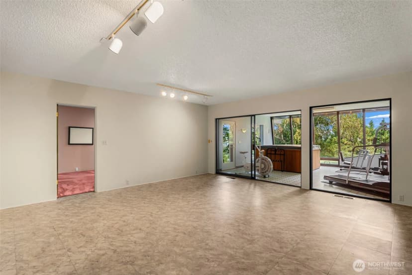 Property photo for 916 Skyline Place, Wenatchee photo 26