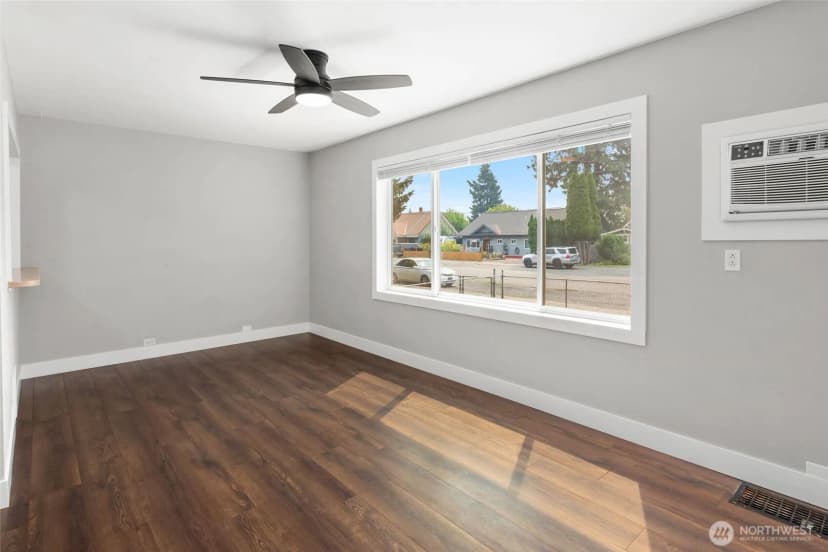 Property photo for 403 E 3rd Street, Cle Elum photo 9