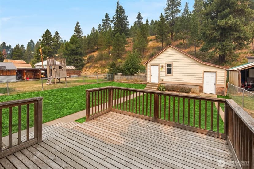 Property photo for 403 E 3rd Street, Cle Elum photo 6
