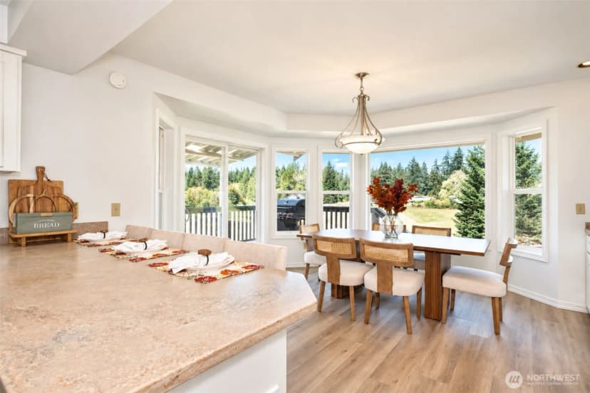 Property photo for 14110 Glenwood Road Sw, Port Orchard photo 9