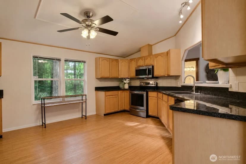 Property photo for 15712 118th Street Nw, Gig Harbor photo 9