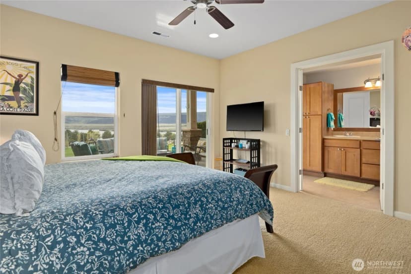 Property photo for 23154 Sunserra Loop Nw #b15, Quincy photo 29