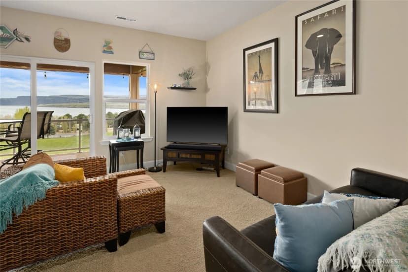 Property photo for 23154 Sunserra Loop Nw #b15, Quincy photo 7