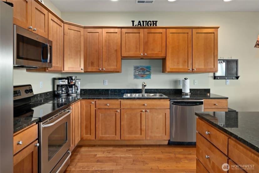 Property photo for 23154 Sunserra Loop Nw #b15, Quincy photo 9