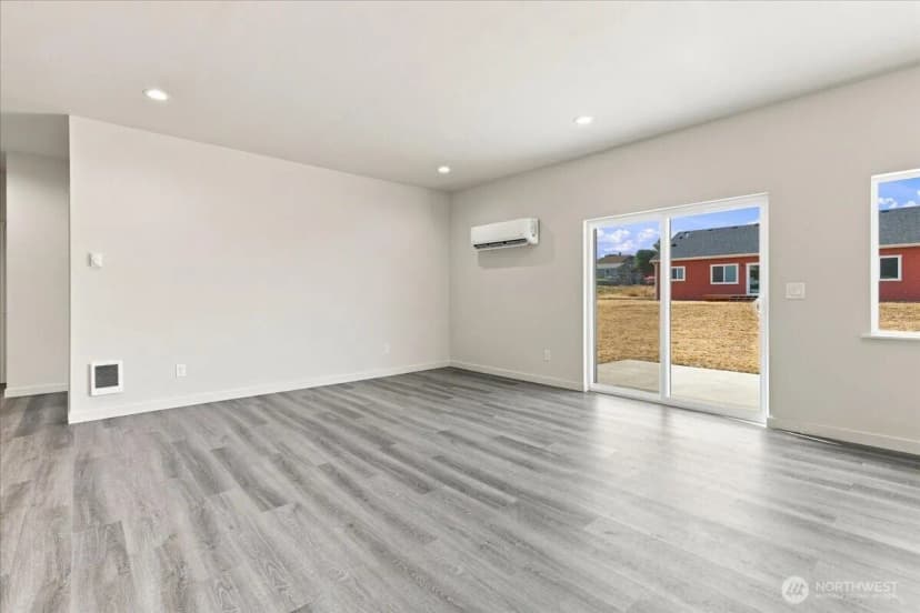 Property photo for 620 Sw Regent Ave, Wilbur photo 10