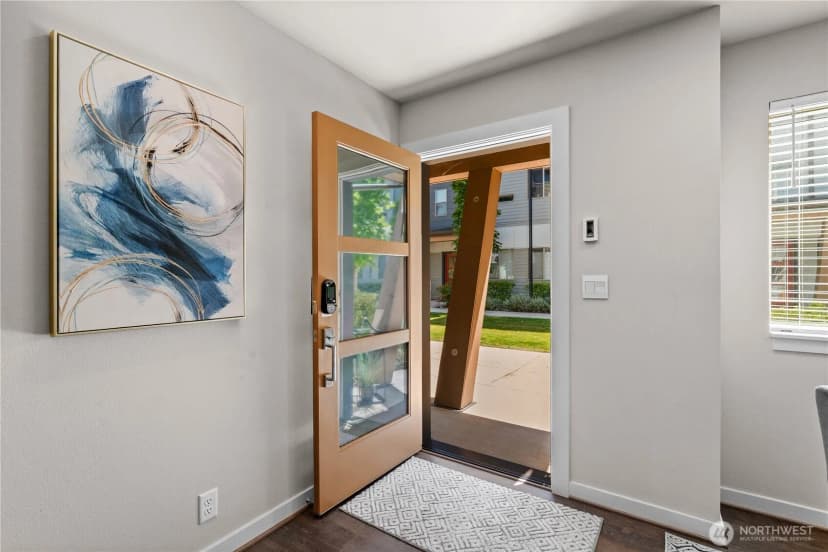 Property photo for 1934 Riva Lane Nw #27, Issaquah photo 3