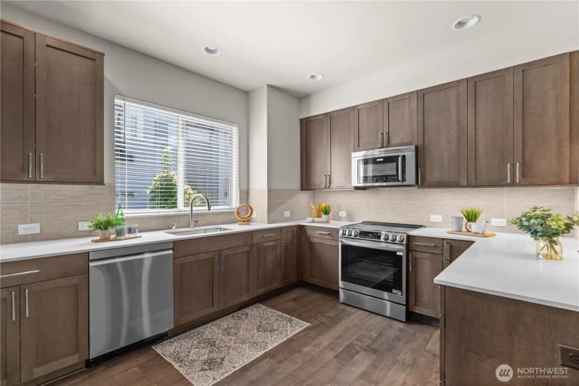Property photo for 1934 Riva Lane Nw #27, Issaquah photo 15