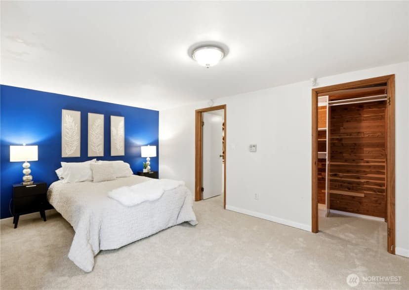 Property photo for 11526 3rd Avenue Ne, Seattle photo 20