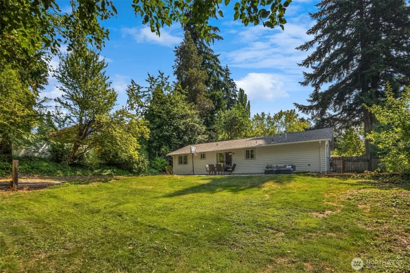 Property photo for 8012 Ne 128th Street, Kirkland photo 36
