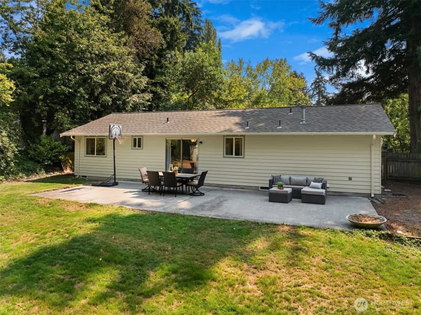 Property photo for 8012 Ne 128th Street, Kirkland photo 35