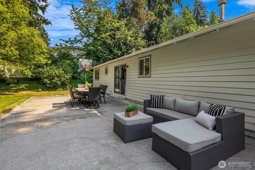 Property photo for 8012 Ne 128th Street, Kirkland photo 32