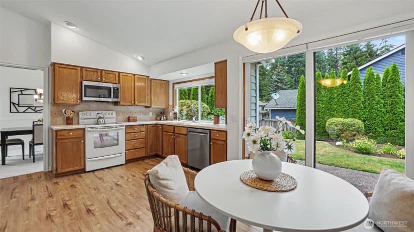 Property photo for 23900 Se 42nd Place, Sammamish photo 13