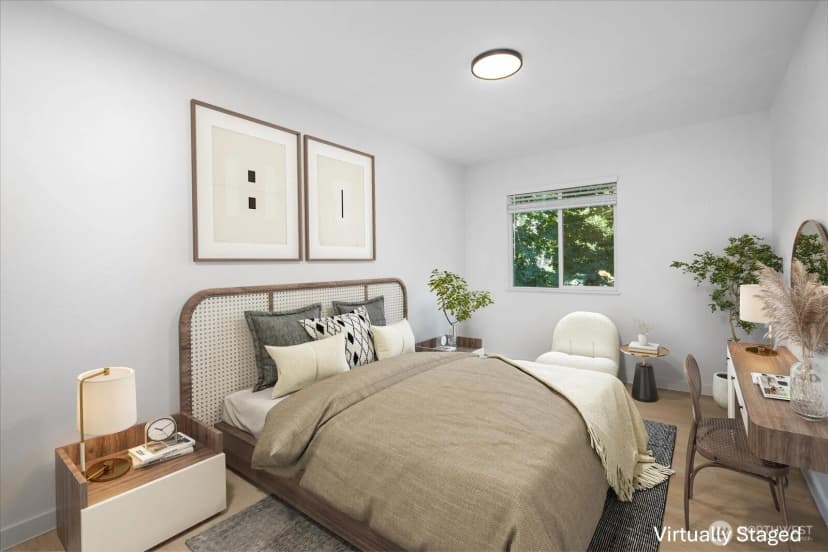 Property photo for 11637 100th Avenue Ne #2c, Kirkland photo 20