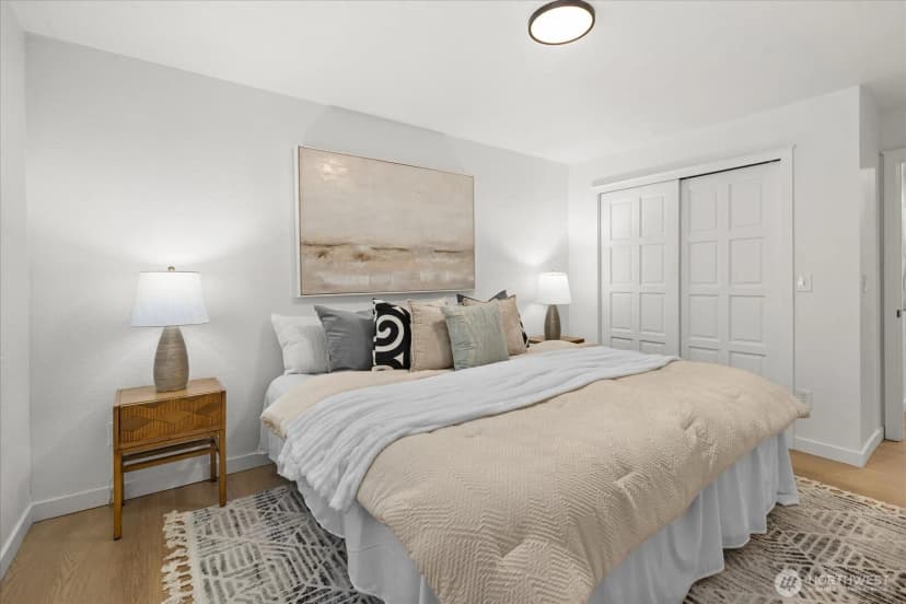 Property photo for 11637 100th Avenue Ne #2c, Kirkland photo 15
