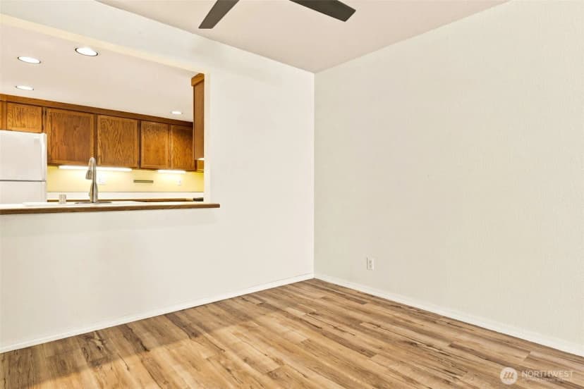 Property photo for 3941 226th Place Se #310, Issaquah photo 14
