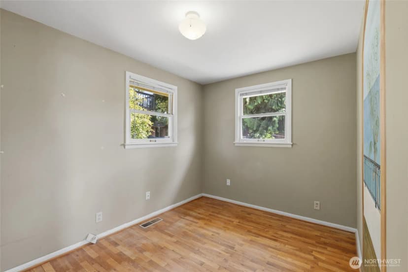 Property photo for 1013 N 33rd Place, Renton photo 16