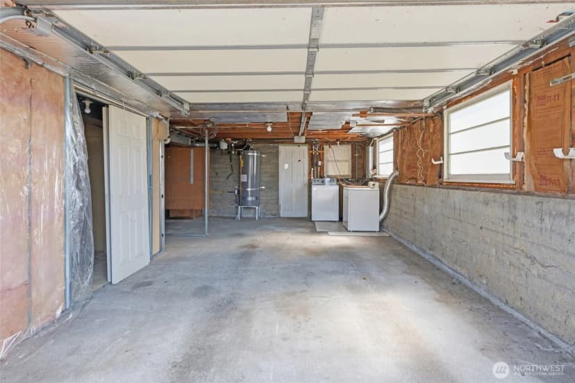Property photo for 1013 N 33rd Place, Renton photo 18