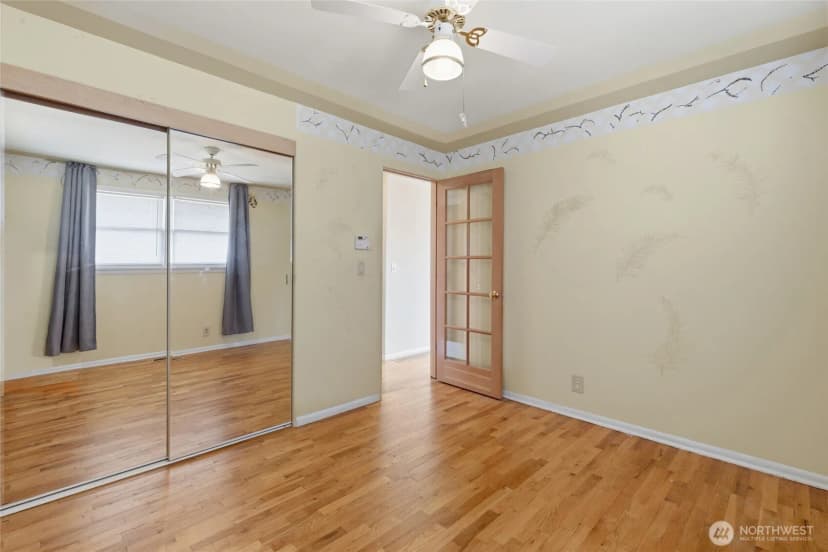 Property photo for 1013 N 33rd Place, Renton photo 14
