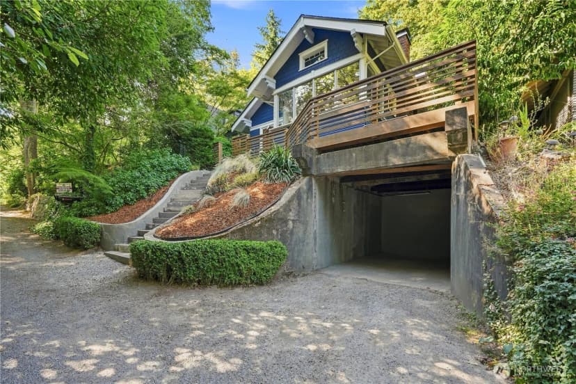 Property photo for 1731 Lake Washington Boulevard S, Seattle photo 38