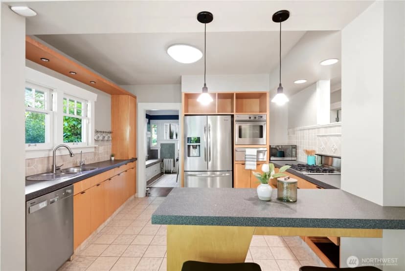 Property photo for 1731 Lake Washington Boulevard S, Seattle photo 13