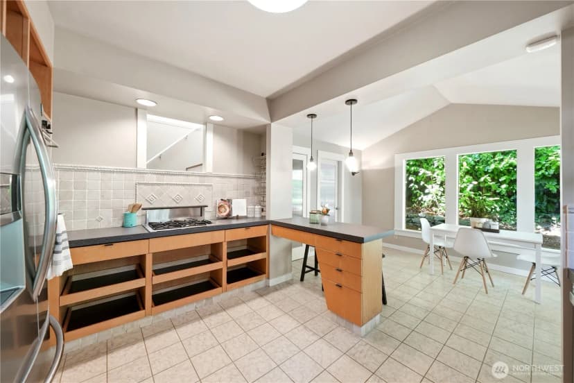 Property photo for 1731 Lake Washington Boulevard S, Seattle photo 16