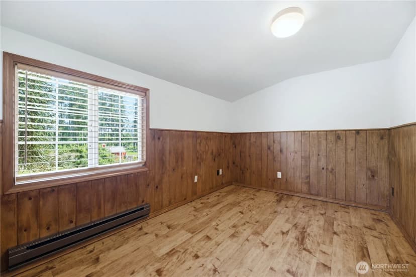 Property photo for 13013 224th Street E, Graham photo 23