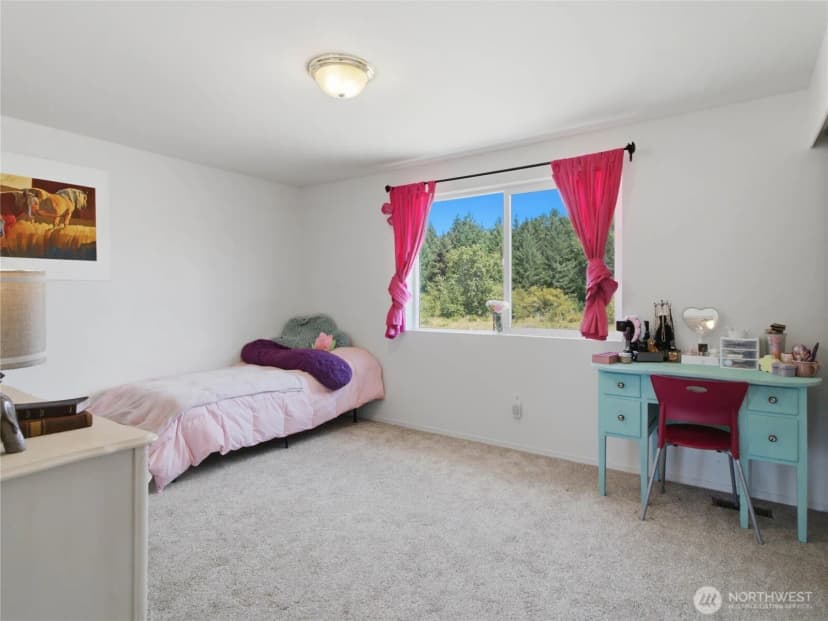 Property photo for 35401 S 40th Avenue, Roy photo 28