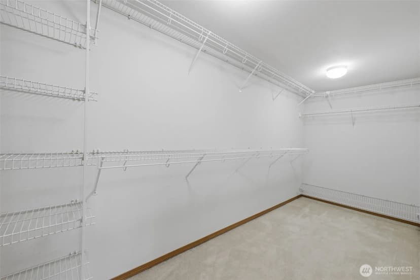 Property photo for 2101 Se 2nd Place, Renton photo 15
