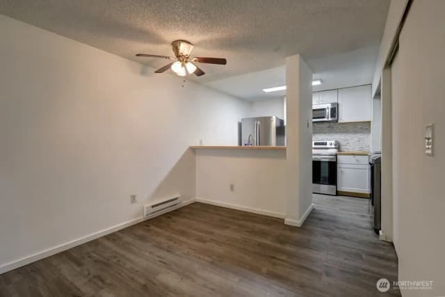 Property photo for 506 S 323rd Place #9g, Federal Way photo 5