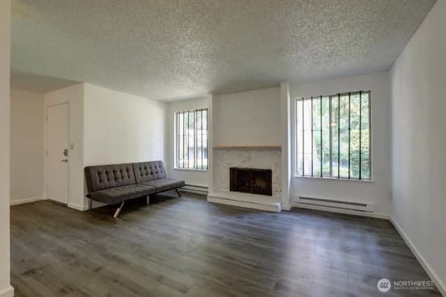 Property photo for 506 S 323rd Place #9g, Federal Way photo 3
