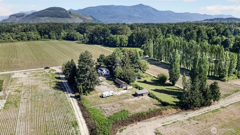 Property photo for 11174 Sterling Road, Sedro Woolley photo 33
