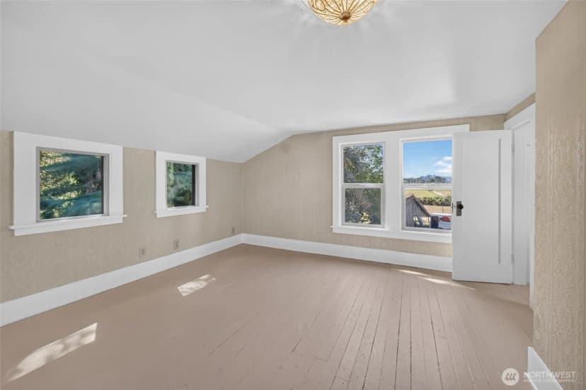 Property photo for 11174 Sterling Road, Sedro Woolley photo 21