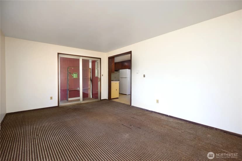 Property photo for 835 Sw 306th Street, Federal Way photo 6