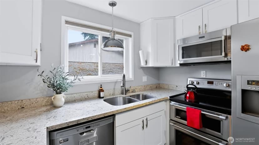 Property photo for 12523 Se 30th Street #2523, Bellevue photo 10