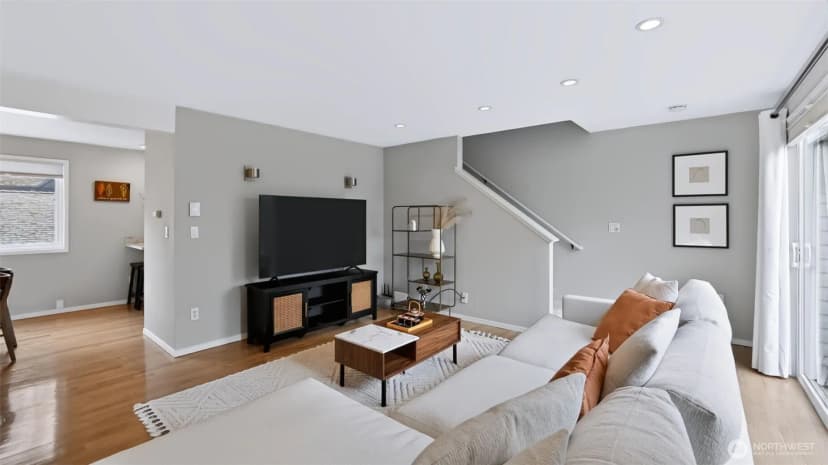 Property photo for 12523 Se 30th Street #2523, Bellevue photo 3