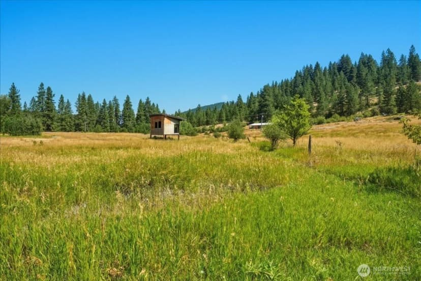 Property photo for 8237 E Leavenworth Road, Leavenworth photo 6