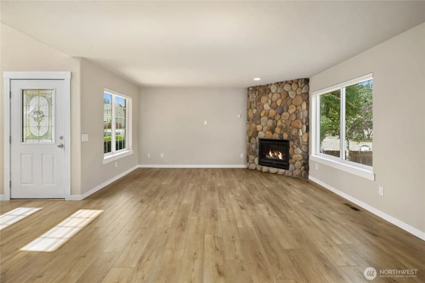 Property photo for 918 Marian Drive, Cle Elum photo 5