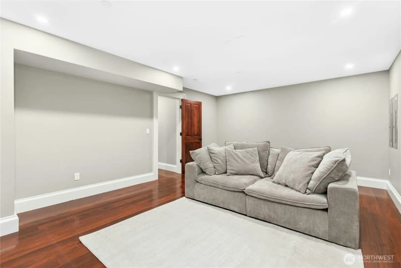 Property photo for 24632 Ne 72nd Street, Redmond photo 26